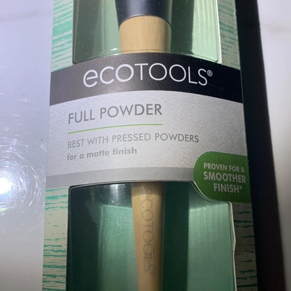 💄💋EcoTools Full Powder Makeup Brush - NWT💄💋